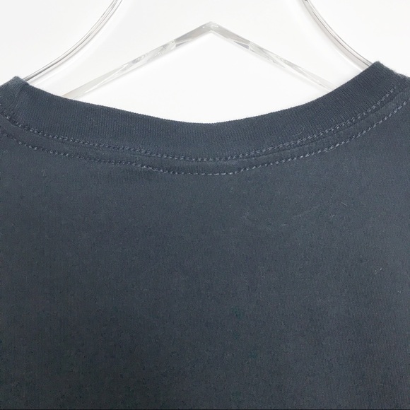 Gildan black graphic t-shirt with rhino in top hat - Picture 6 of 8